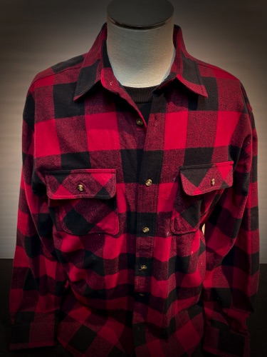 82124-5 Red/ Black
Classic Brawny Weight
Buffalo Plaid
4900-21 Black Tee 82124-5 Red/ Black
Classic Brawny Weight
Buffalo Plaid
4900-21 Black Tee