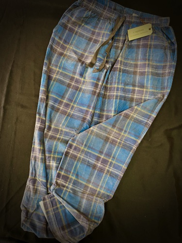 42241-3B Sport Blue/Navy
Corduroy Lounge Pant 42241-3B Sport Blue/Navy
Corduroy Lounge Pant