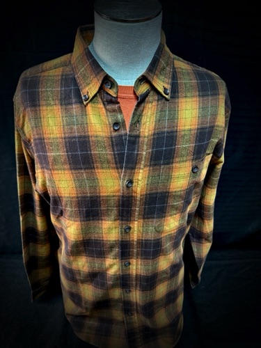 82612-7 Brown/Black
Classic Flannel
4900-8 Red Rock Tee