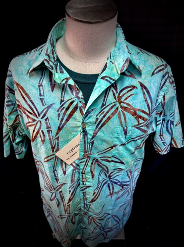 62648-4 CHALK AQUA
BATIK
4900-34 Blue Spruce Tee