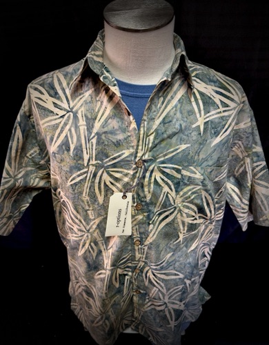 62648-83 WASHED DENIM
BATIK
4900-35 Blue Jean Tee