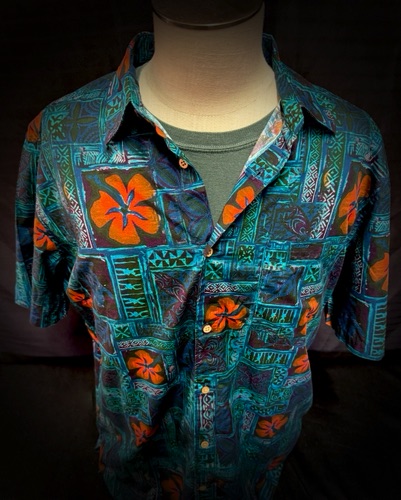 62670-4 TEAL/BLACK
ULTRA  SOFT HAWAIIAN
4900-34 Blue Sauce Tee